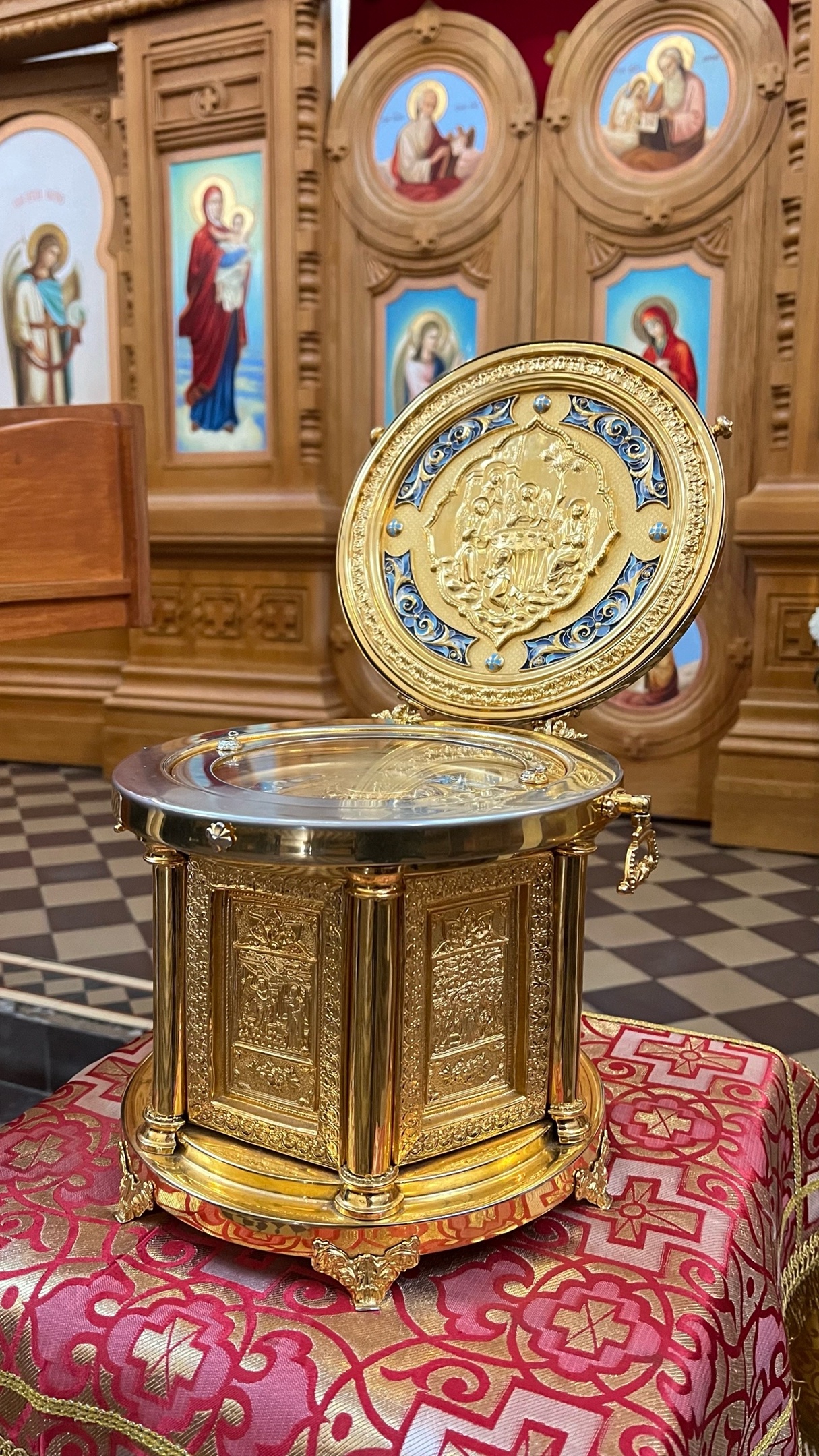 Image 1