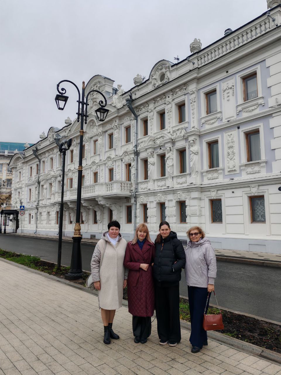 Сотрудники музея «Замковый комплекс «Мир» представили Беларусь на международной конференции в России