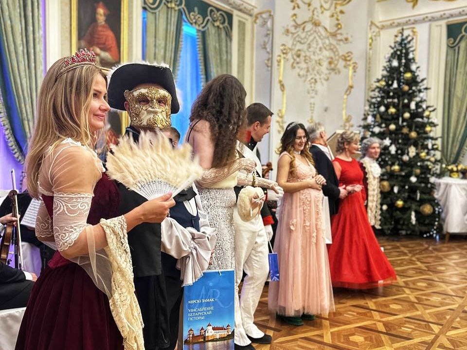 Мірскі замак: шлях да 500-годдзя. Выпуск 1